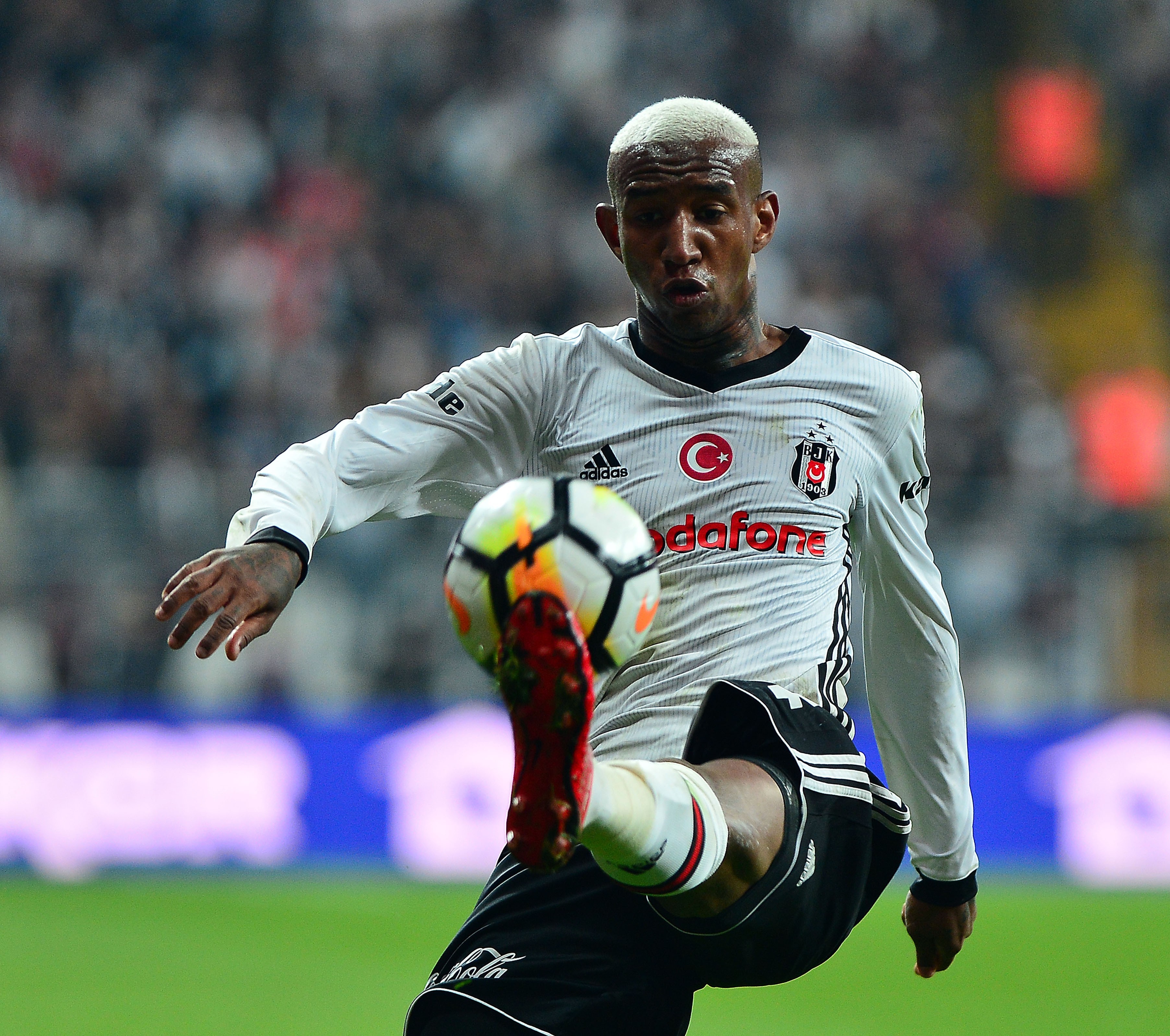 Talisca’dan transfer açıklaması