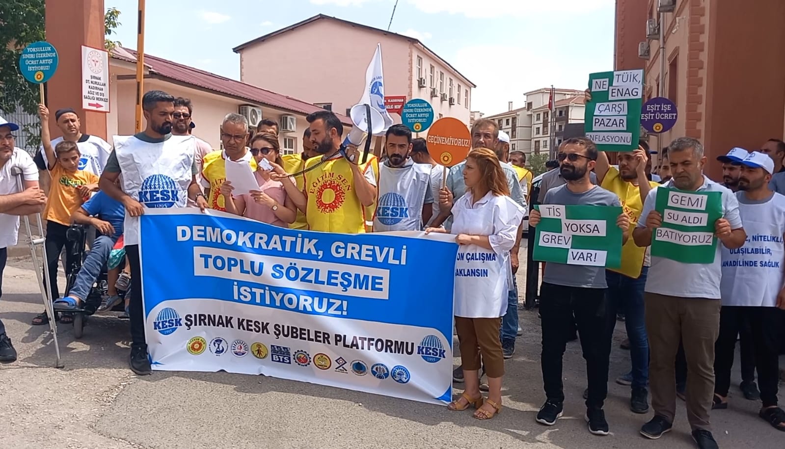 KESK PLATFORMU; “TALEPLERİMİZ KAŞILANMAZSA GREVE GİDECEĞİZ