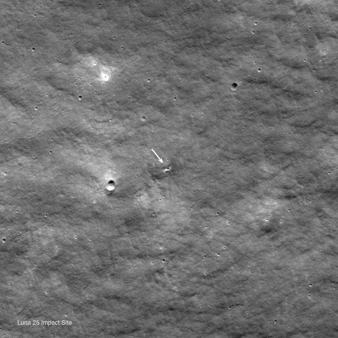 Rusya’nın Ay yüzeyine çarpan uzay aracı 10 metre çapında krater oluşturdu