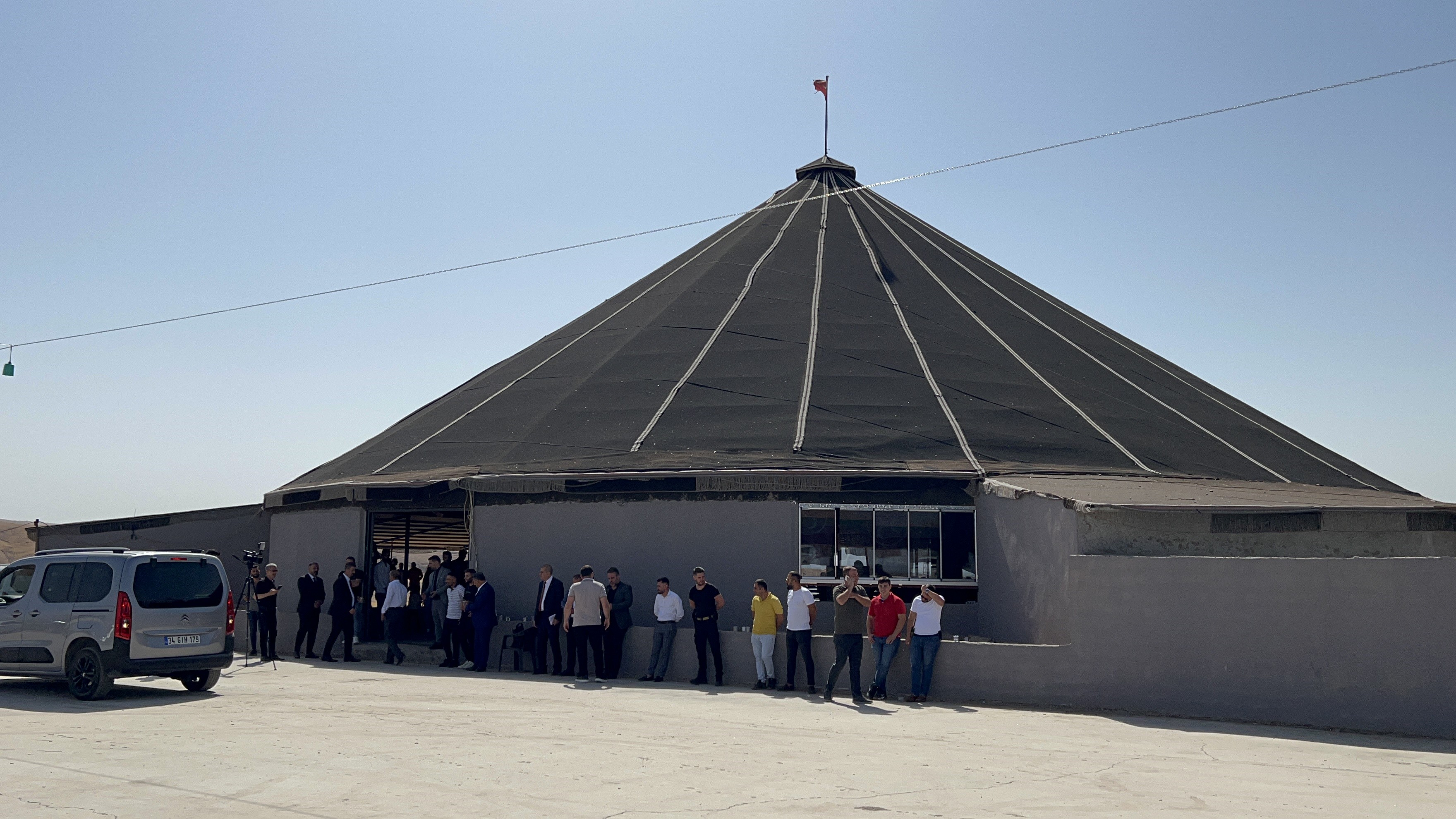 Şırnak'ta MHP'nin Kongresi Kıl Çadırda yapıldı