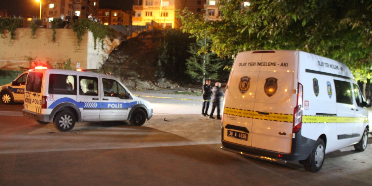 Düğün evi cenaze evine döndü:1ölü,2 kişi de yaralandı