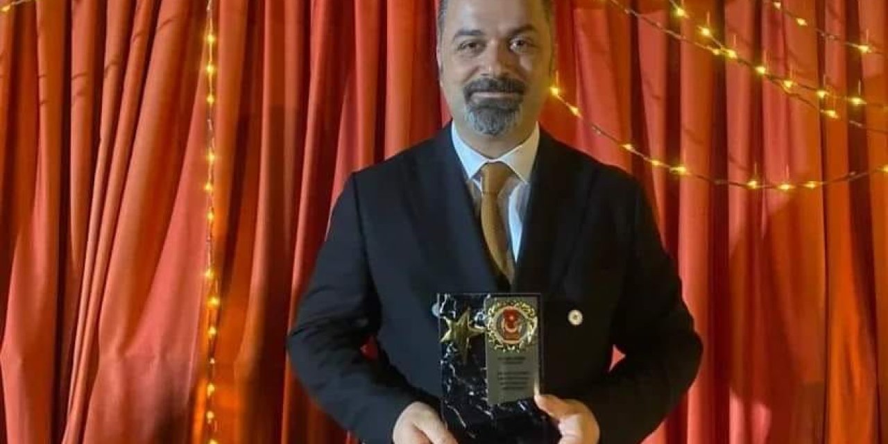 Cizreli gazeteci Mahir Yüksel, 'Yılın başarılı gazeteci' ödülüne layık görüldü