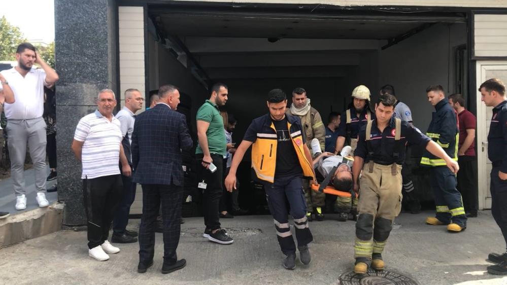 Esenler'de işçilerin bindiği asansör düştü: 7 yaralı