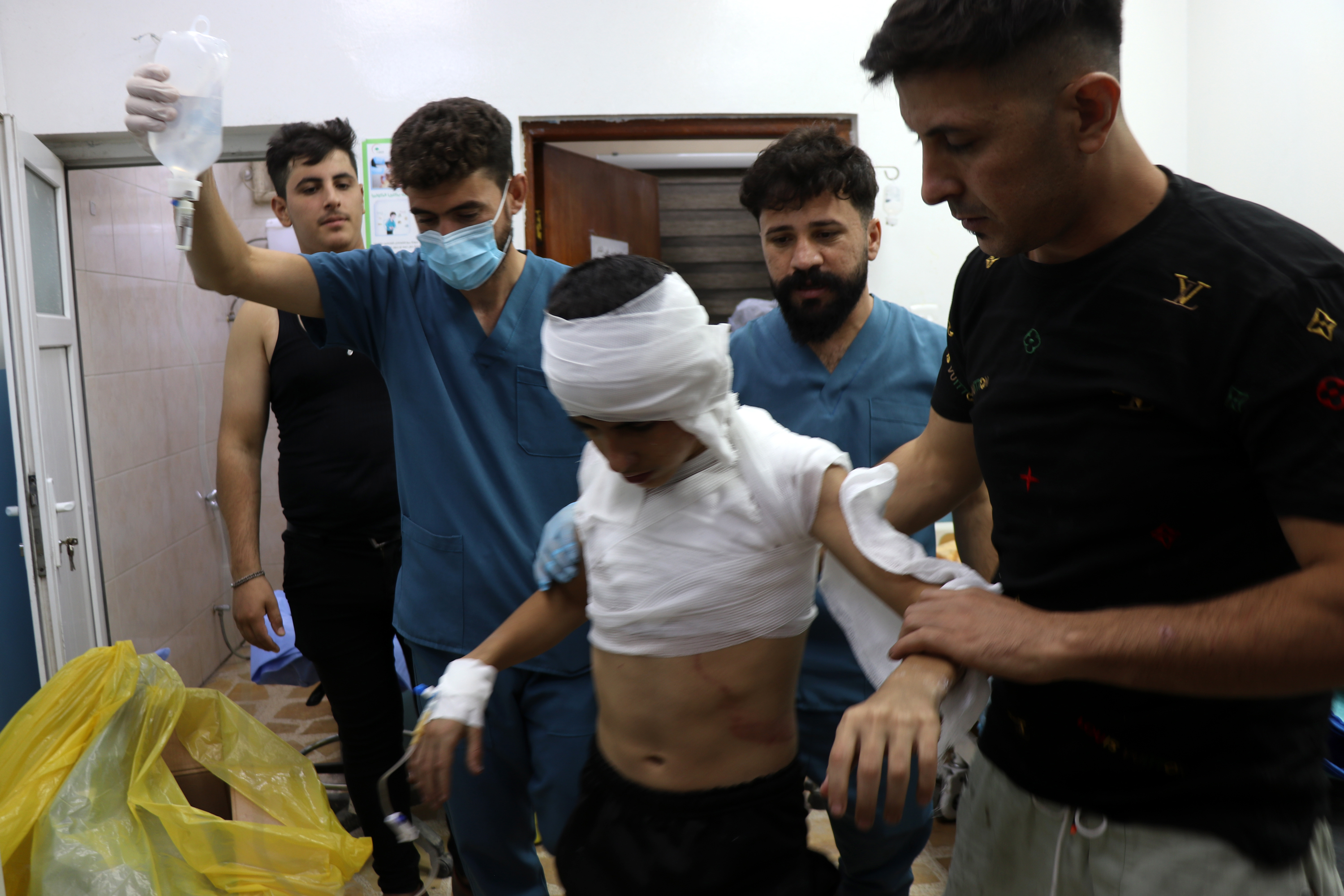 Irak Musul'da düğün salonunda yangın 115 ölü