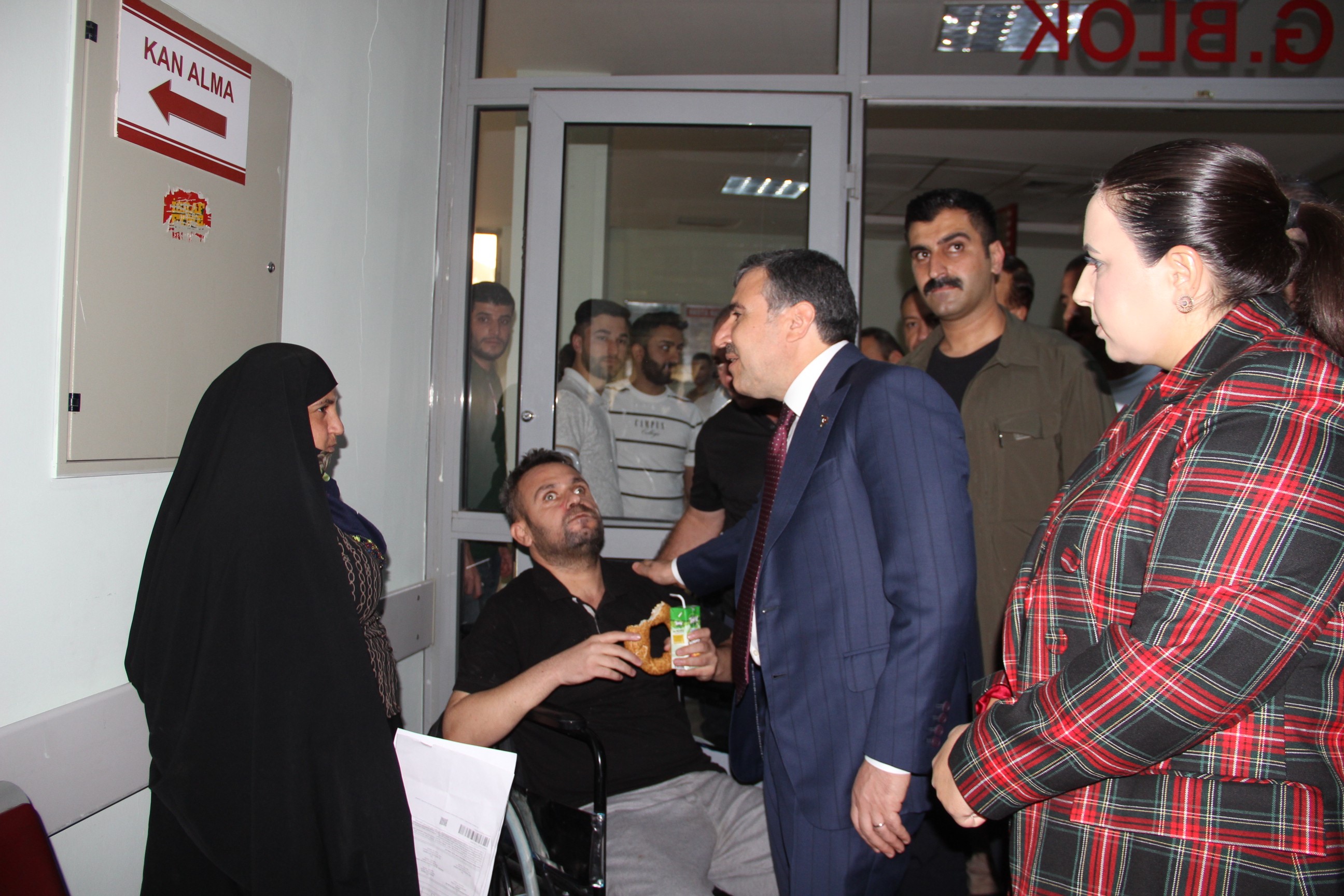 Vali Cevdet Atay'dan Cizre Devlet Hastanesi'ne ziyaret