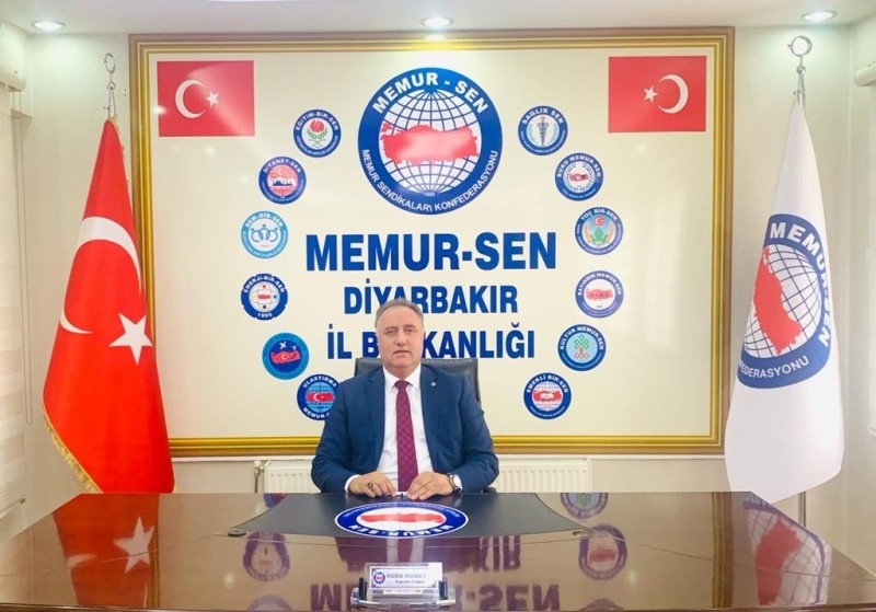 Memur-Sen Diyarbakır İl Başkanı Ensarioğlu: "Sağlık çalışanlarının tüm sorunları bir an önce çözülmeli"