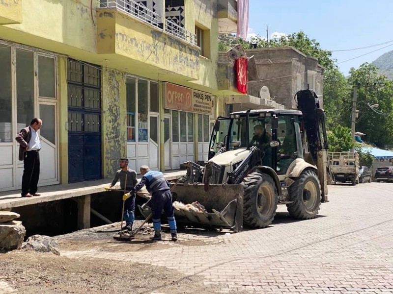 Uludere'de kısıtlama sonrası hummalı çalışma başlatıldı