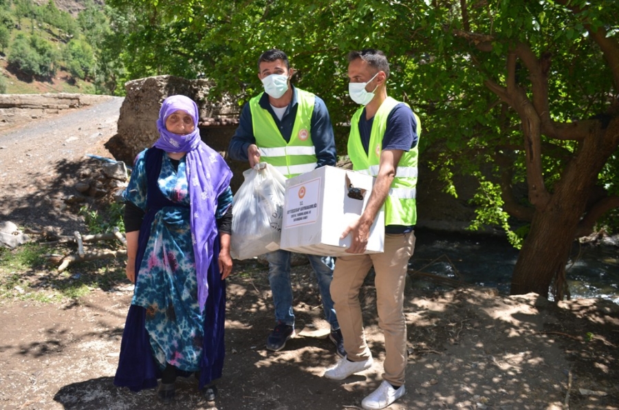 Şırnak'ta Vefa Sosyal Destek Grubu ekipleri, vatandaşların yardımına koşmaya devam ediyor