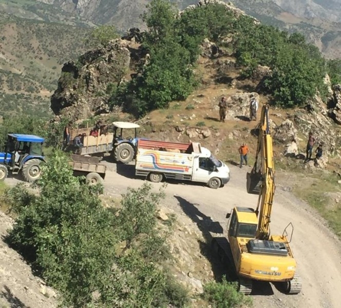 Şenoba Belediyesi, hayvancılığın gelişmesi için yaylalara yol yapıyor