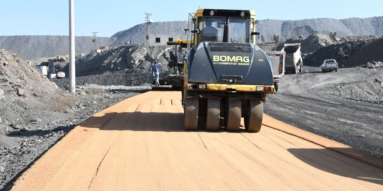 Şırnak'ın kömür kırma tesisine yeni yol yapılıyor !