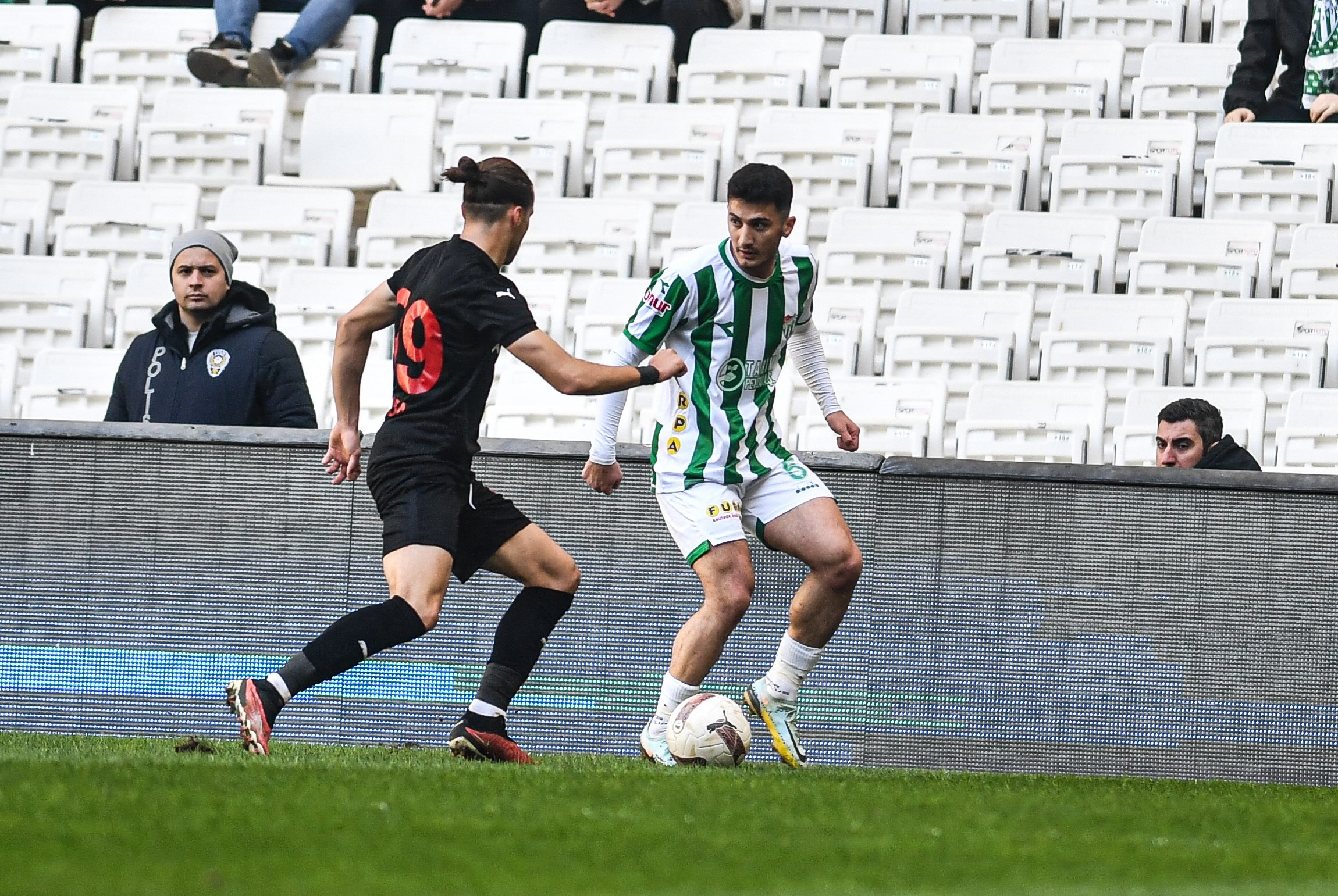 Vanspor-Bursaspor maçı Hava Muhalefetine takıldı