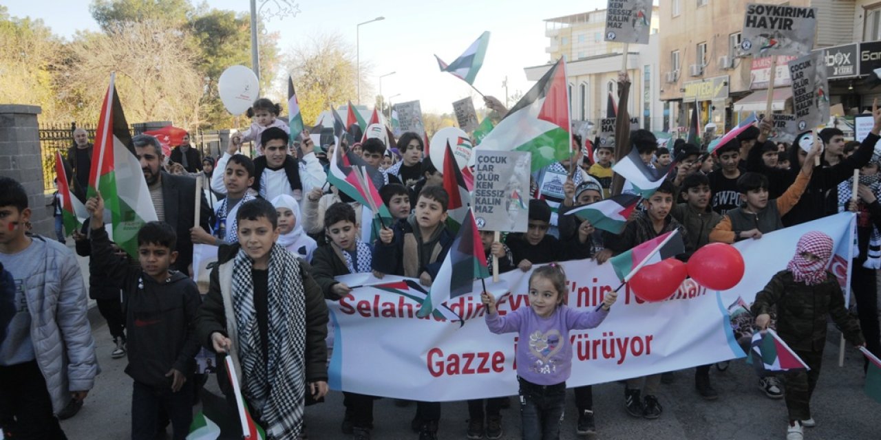 Selahaddin Eyyubi’nin Torunları Cizre’de Gazze İçin Yürüdü