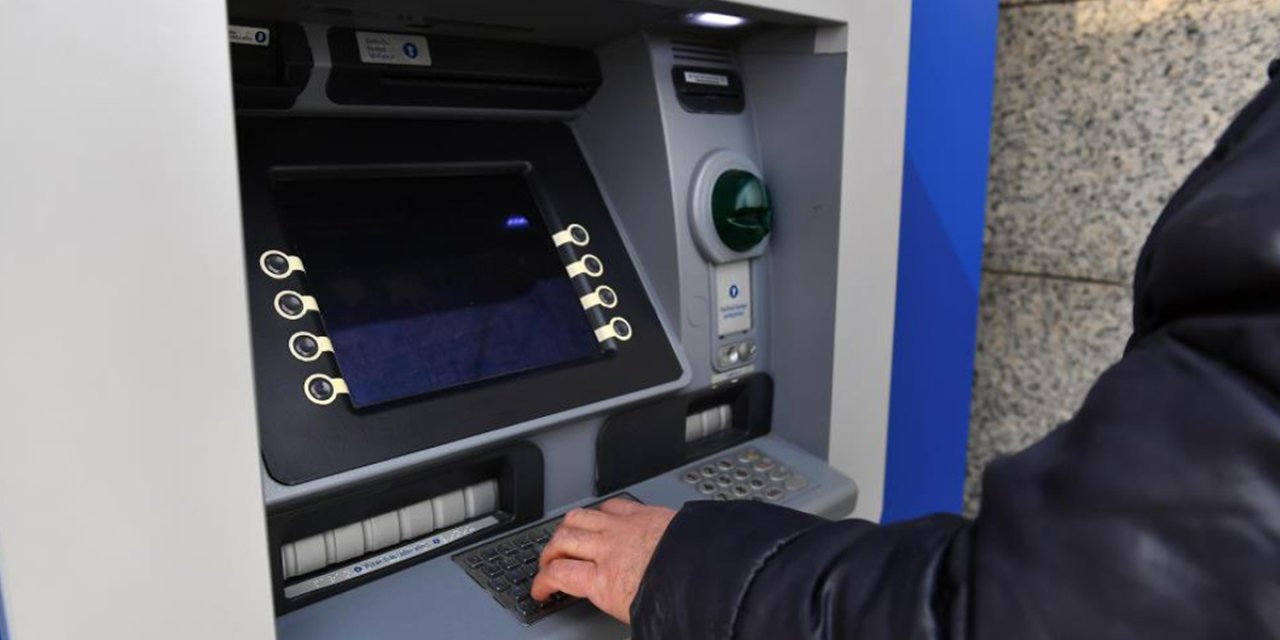 ATM'lerde para çekme ve yatırma sınırı değişti! Gittiğiniz bununla karşılaşacaksınız