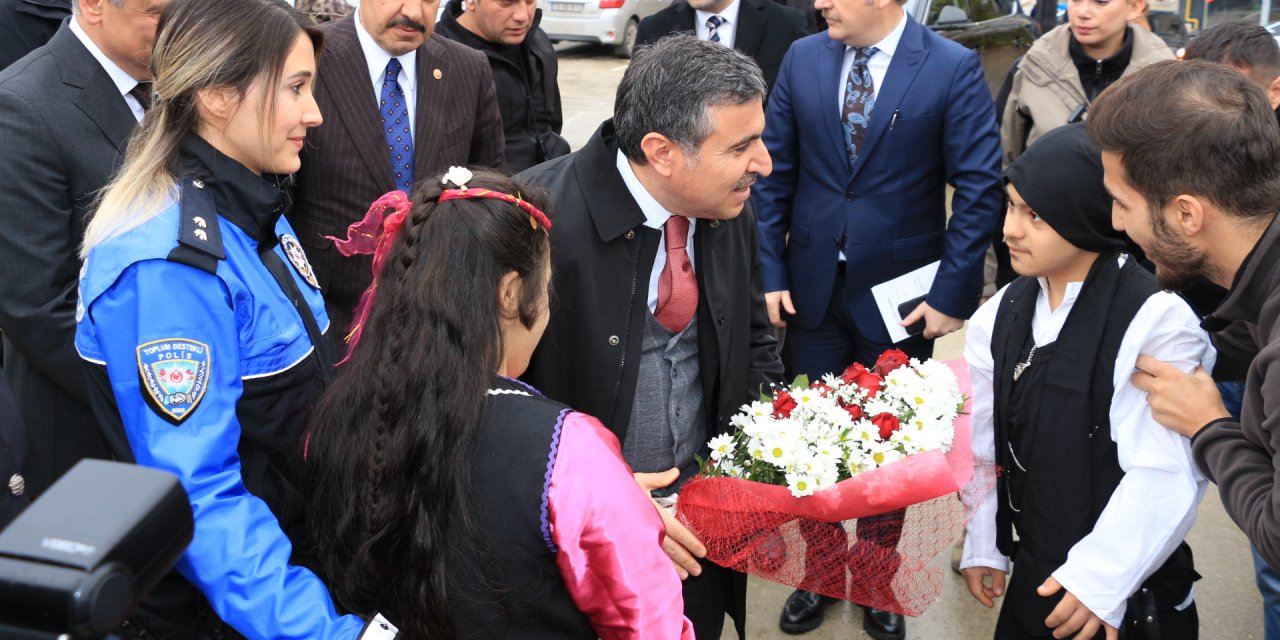 Şırnak polisinden özel çocuklara özel ilgi!