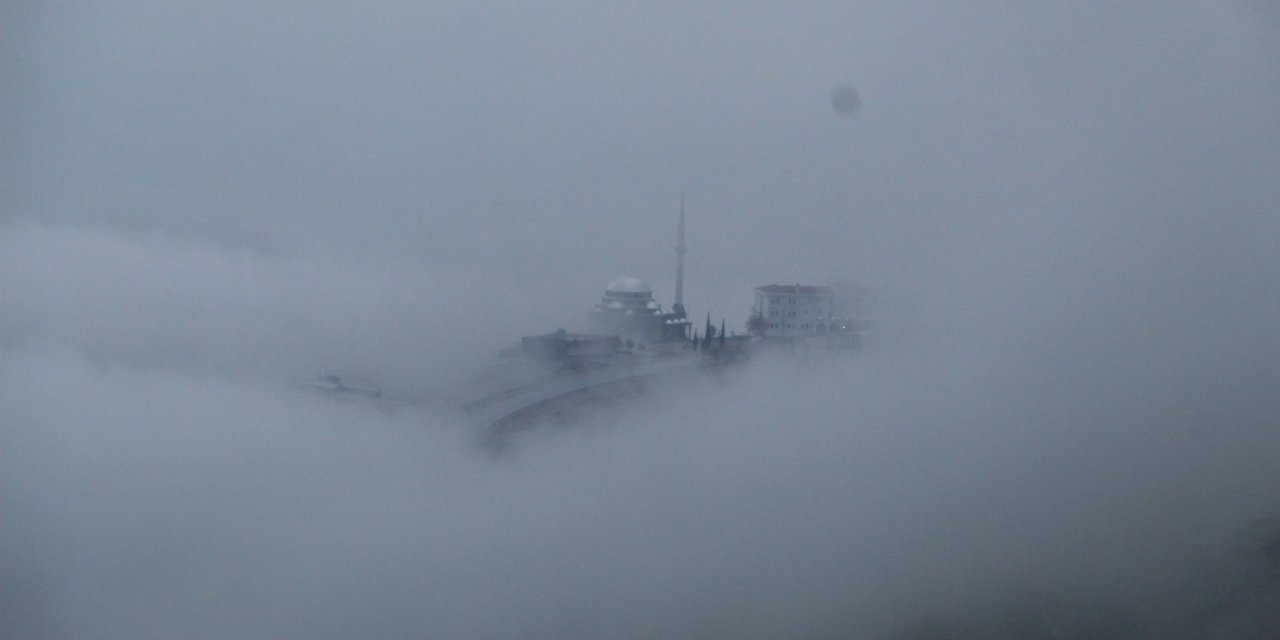 Şırnak sis bulutu etkisinde kaldı