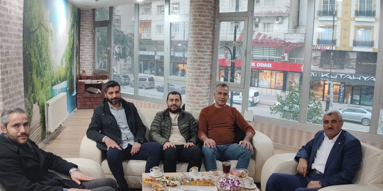 HÜDA-PAR Cizre teşkilatından Gazetecilere 10 Ocak ziyareti