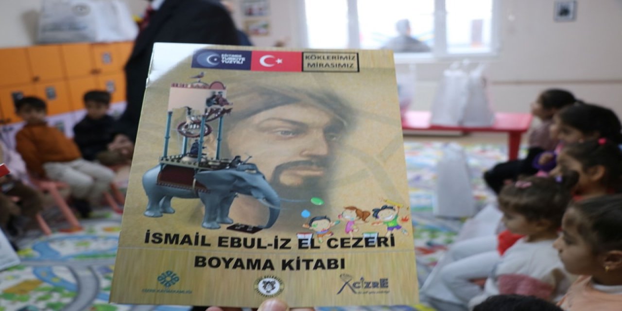 Cizre’de minik öğrencilere “ İsmail Ebul- İz El Cezeri” boyama kitabı hediye edildi