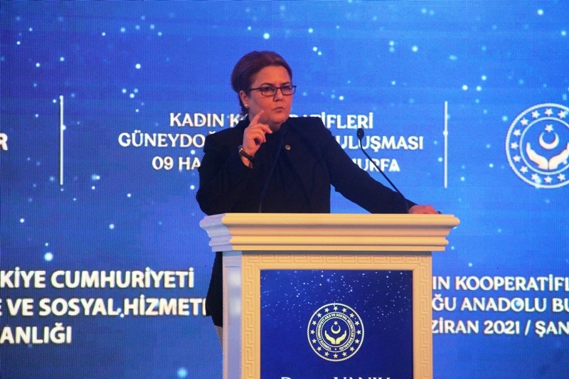 Bakan Yanık: "Kadın kooperatiflerinin gelişmesi için her türlü desteği vermeye hazırız"