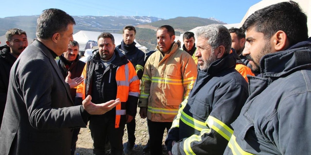 Şırnak Belediyesinden Deprem Bölgelerine Yardım Eli