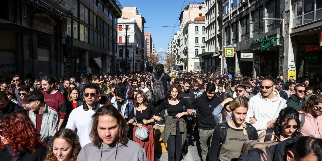 "Özel üniversite" protestoları devam ediyor