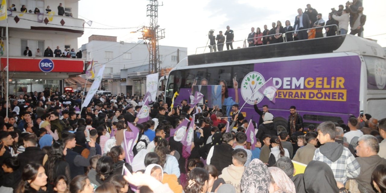 DEM Partinin Cizre’deki Seçim Bürosu Açılışı Mitingleri aratmadı