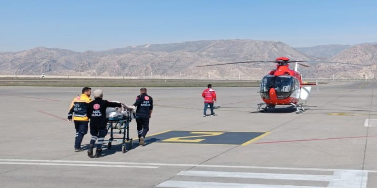 Cizre’de Kalbi sıkışan 58 yaşındaki adam Ambulans Helikopter ile Diyarbakır’a sevk edildi
