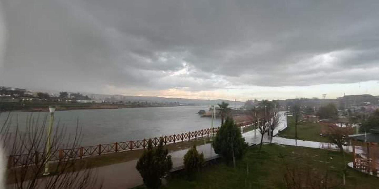 Cizre'de  yağmur sevinci