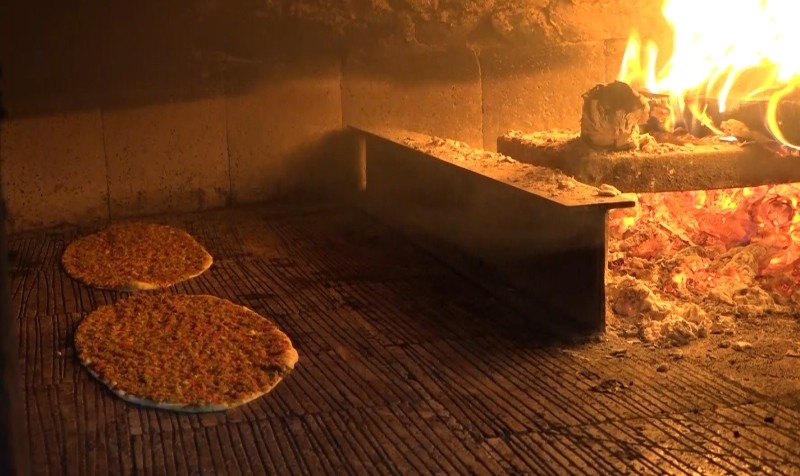 Lahmacun ustalarından Bodrum'daki fiyatlara tepki