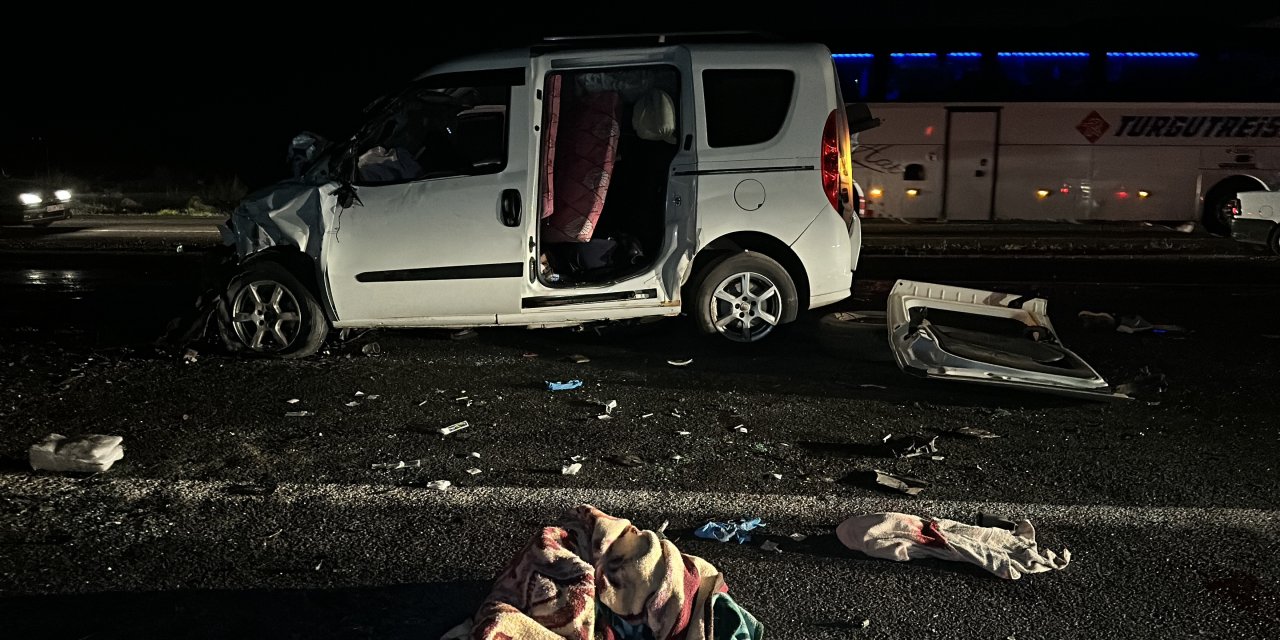 Şanlıurfa-Siverek karayolunda kaza:3 ölü, 6 yaralı
