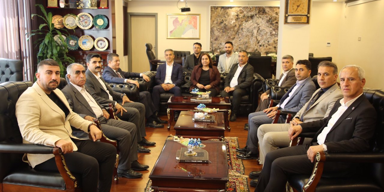 Şırnak Belediye Başkanı Mehmet Yarka’ya ‘Tebrik’ Ziyaretleri Devam Ediyor