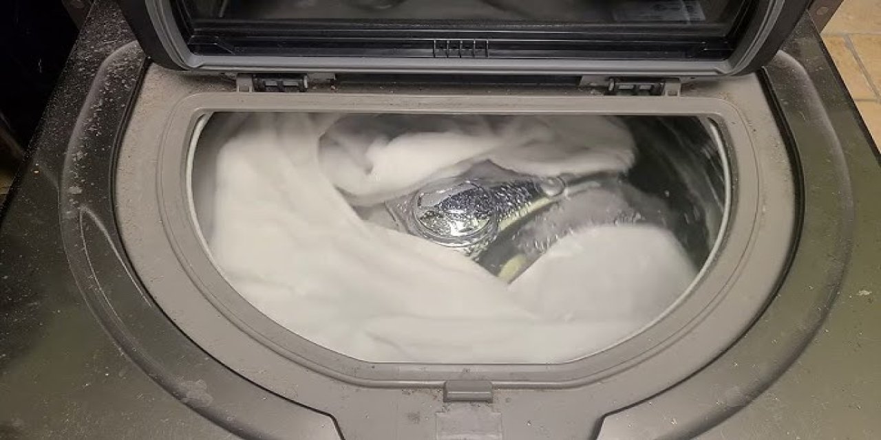 Çamaşır makinesinin içi nasıl temizlenir? Çamaşır makinesindeki kokuyu geçirecek yöntem