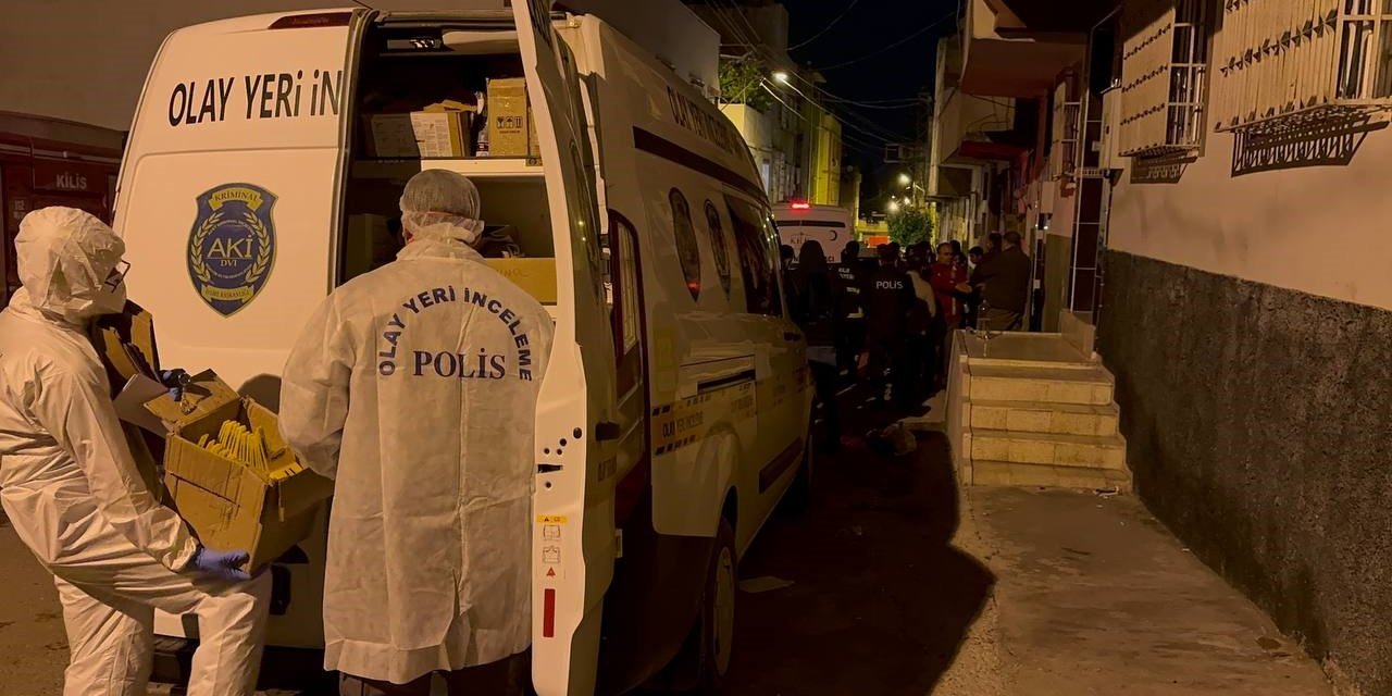 Kilis’te yabancı uyruklu 5 kişilik aile  evde ölü bulundu