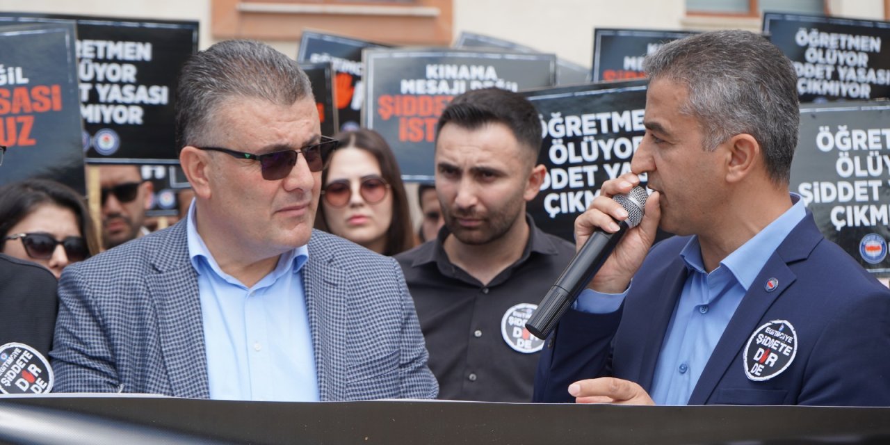 Öğretmenlere şiddet Şırnak’ta protesto edildi