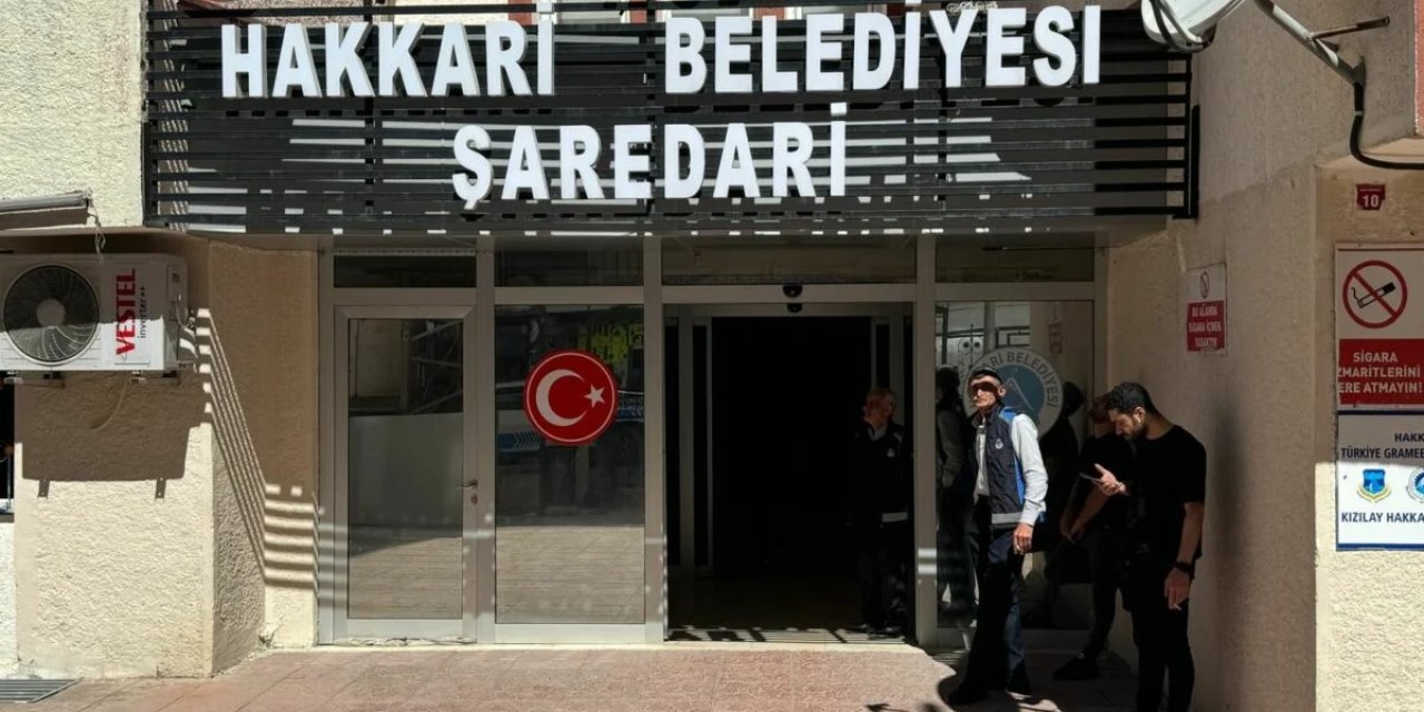 Hakkari Belediyesi’ne kayyum atandı