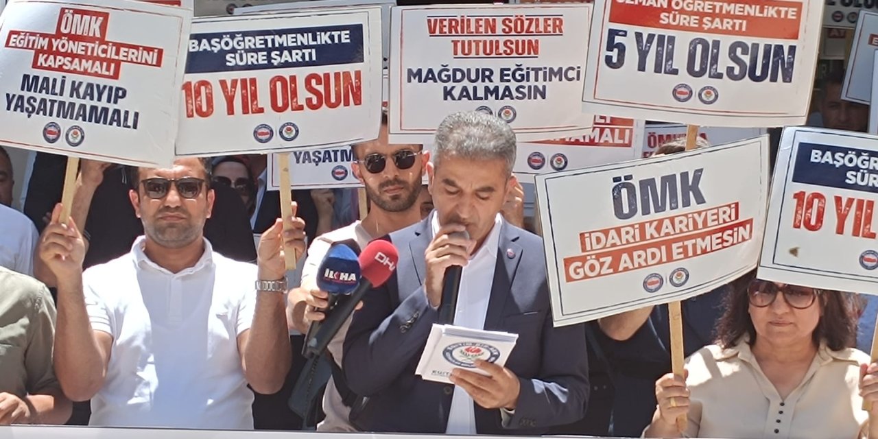 Şırnak’ta Eğitimcilerin Çağrısı: Öğretmenlik Kanunu Değişmeli!