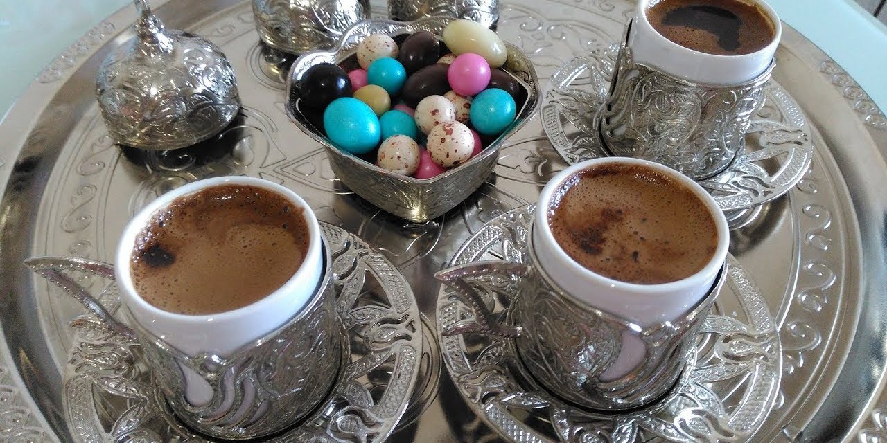 Köpüklü kahve nasıl pişirilir? Köpüklü Türk kahvesi yapmanın püf noktası