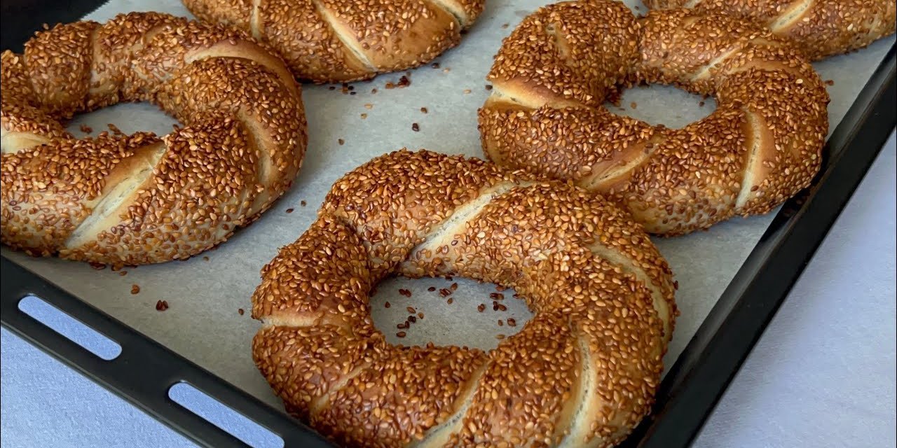 Pastane simidi evde nasıl yapılır? İşte lezzetli simit pişirmenin en kolay yolu