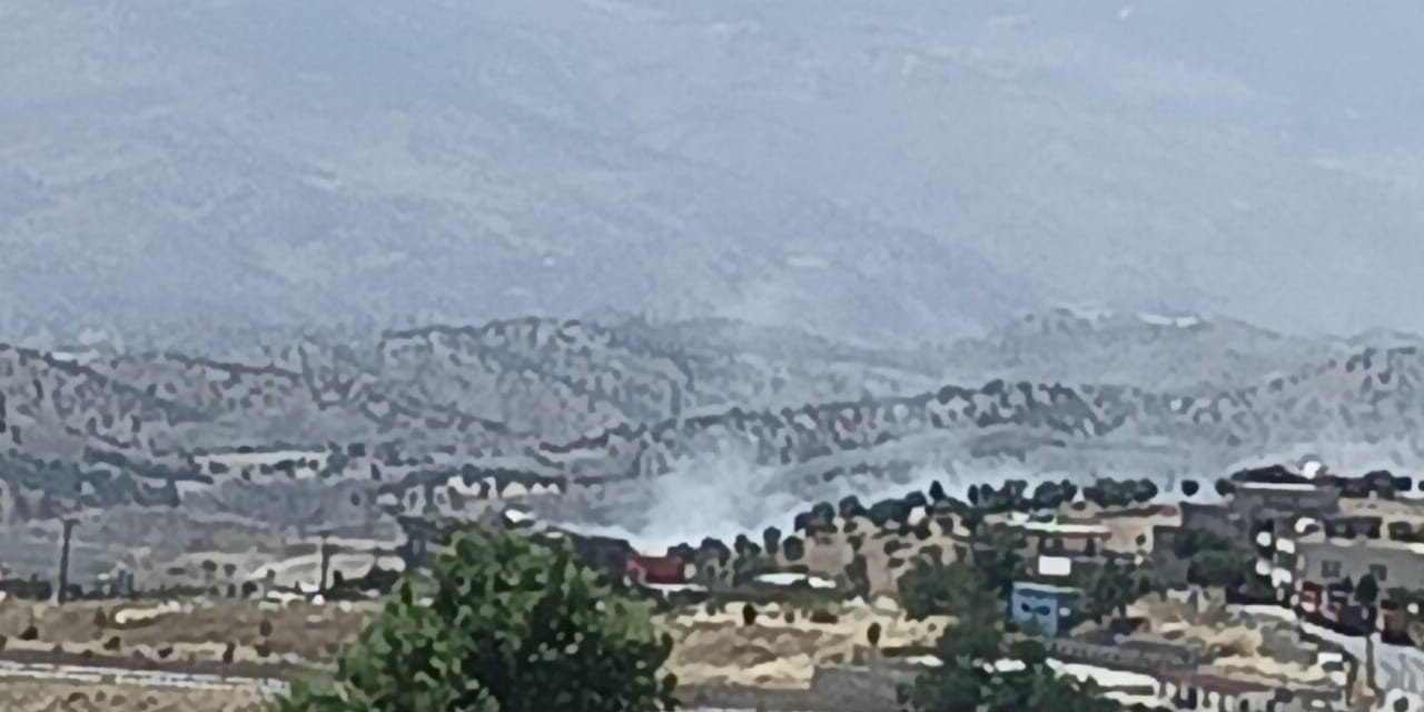 Şırnak'ta Çöp Sahasında Çıkan Yangın Halkı Rahatsız Ediyor