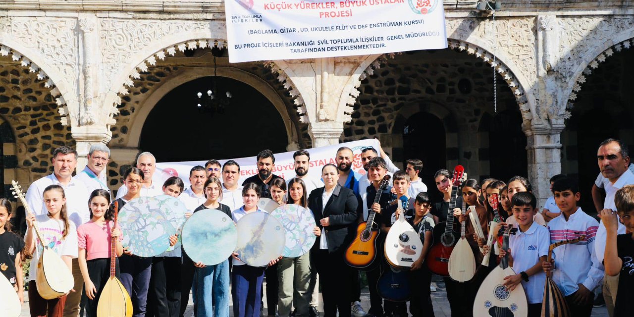 Cizre’de “Küçük Yürekler, Büyük Ustalar” projesi hayata geçirildi