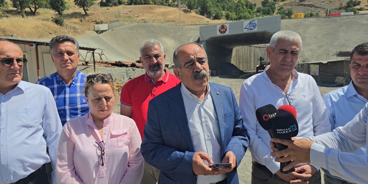 Şırnak-Van Yolu İnşaatı Durma Noktasında: CHP Şırnak İl Örgütü'nden Çağrı