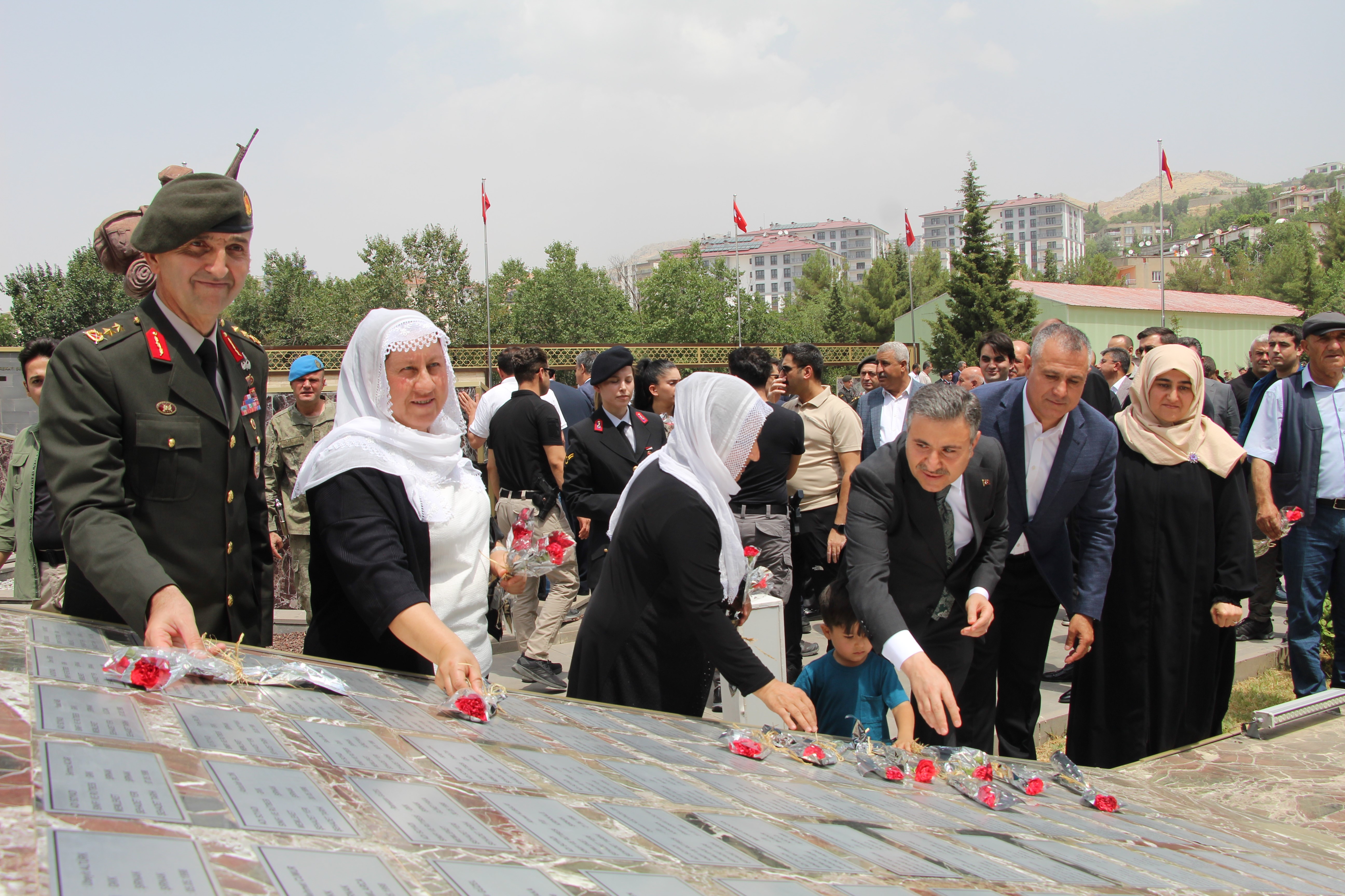 Şırnak'ta 15 Temmuz Darbe Girişiminin 8. Yılı Anma Etkinlikleri Gerçekleştirildi