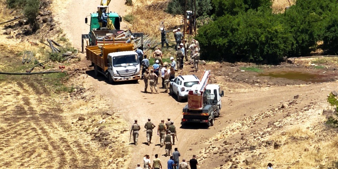 Mardin'de Jandarma Destekli Operasyon: Kaçak Elektrik Kullanımına Müdahale Edildi