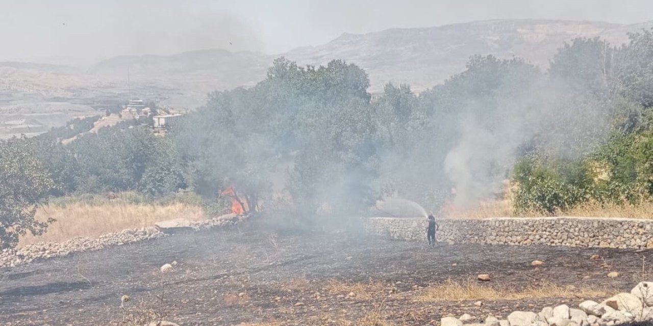 Şırnak’ta korkutan Örtü yangını: İtfaiye ekipleri söndürme çalışmalarına devam ediyor