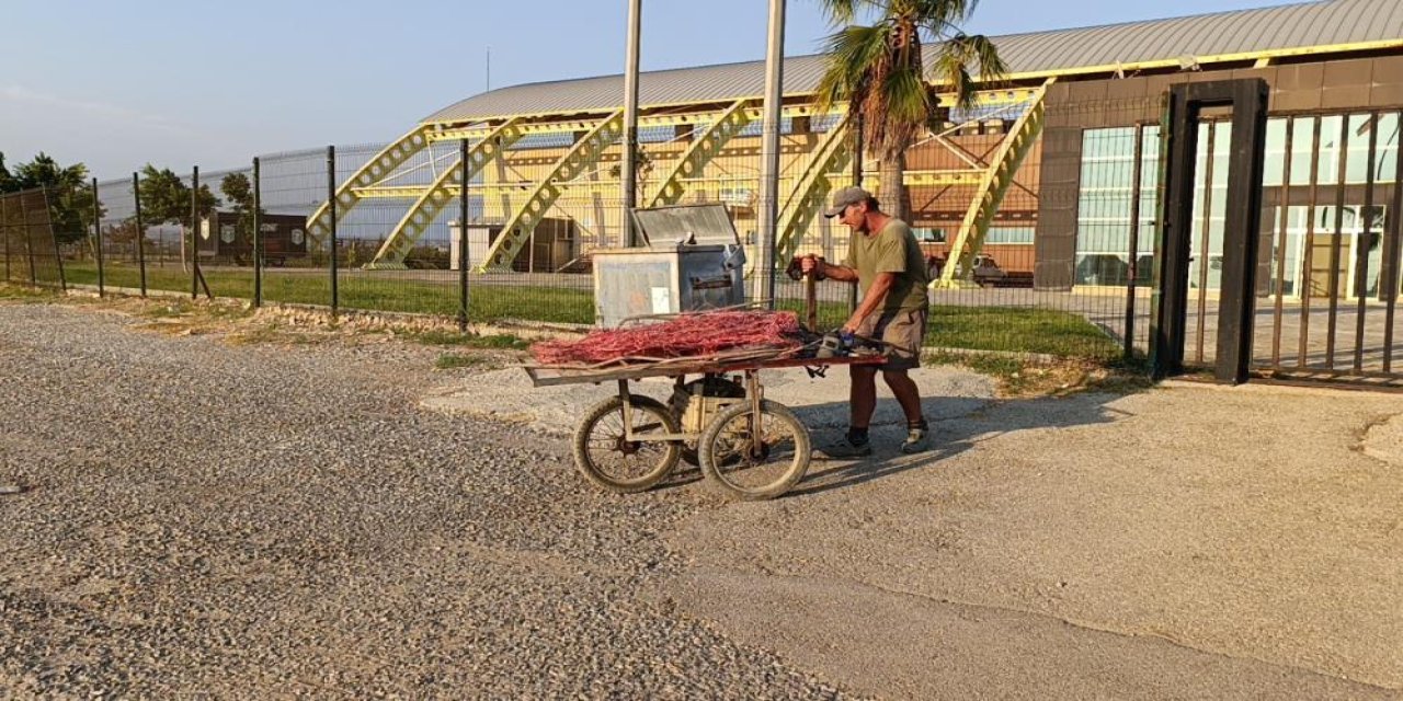 33 Yıldır Kayıp Olan Adam, Antalya'da Hurda Toplarken Bulundu