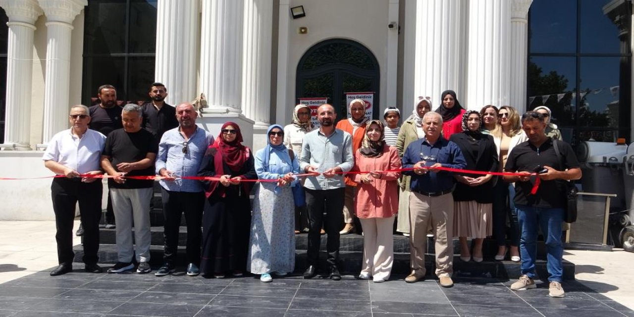 Van’da Sanatın Gücü: Urartu Sanat Atölyesi, 6 Aylık Emeklerini Lösemili Hastalar İçin Bağışladı