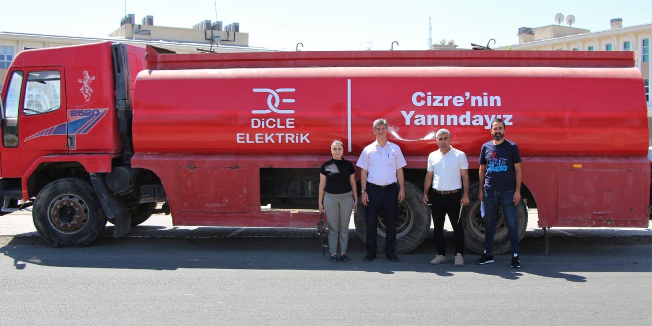 Dicle Elektrik’ten Cizre Belediyesi’ne Su Tankeri Desteği