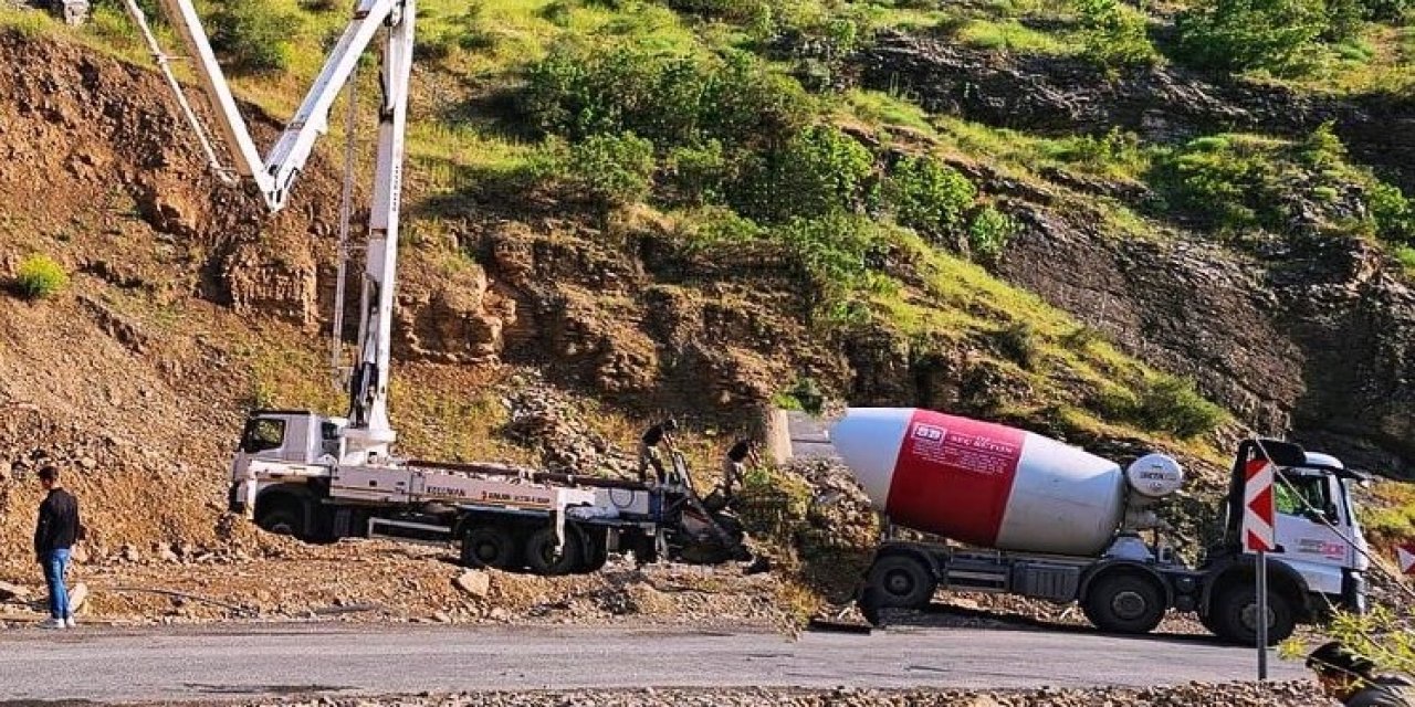 Şırnaklı Vatandaşlar Beton Fiyatlarındaki Artışa ve Keyfi Uygulamalara Tepki Gösterdi