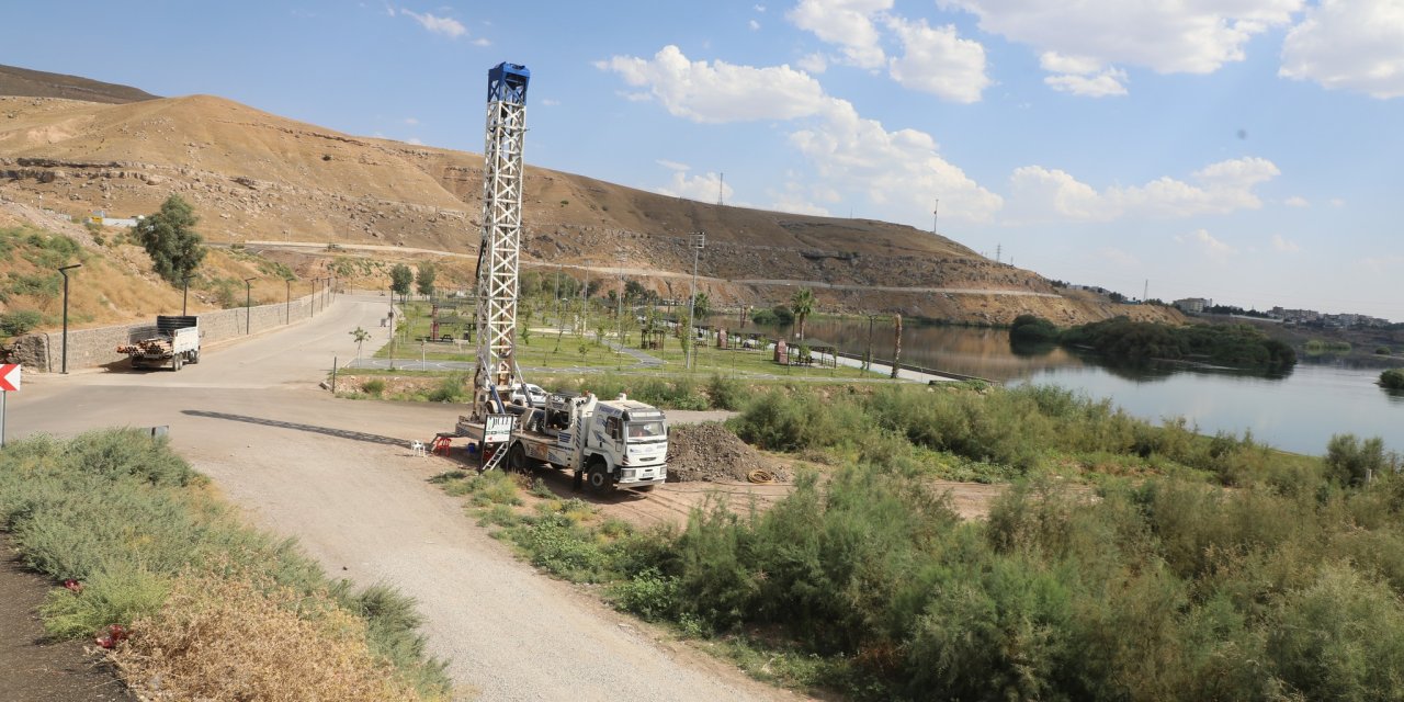 Cizre Belediyesi, Dirsekli Mahallesinin su sorununa el attı