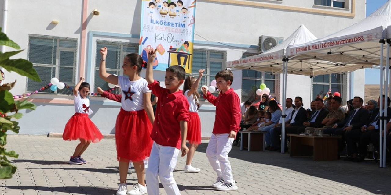 Cizre’de İlköğretim Haftası Coşku ile kutlandı