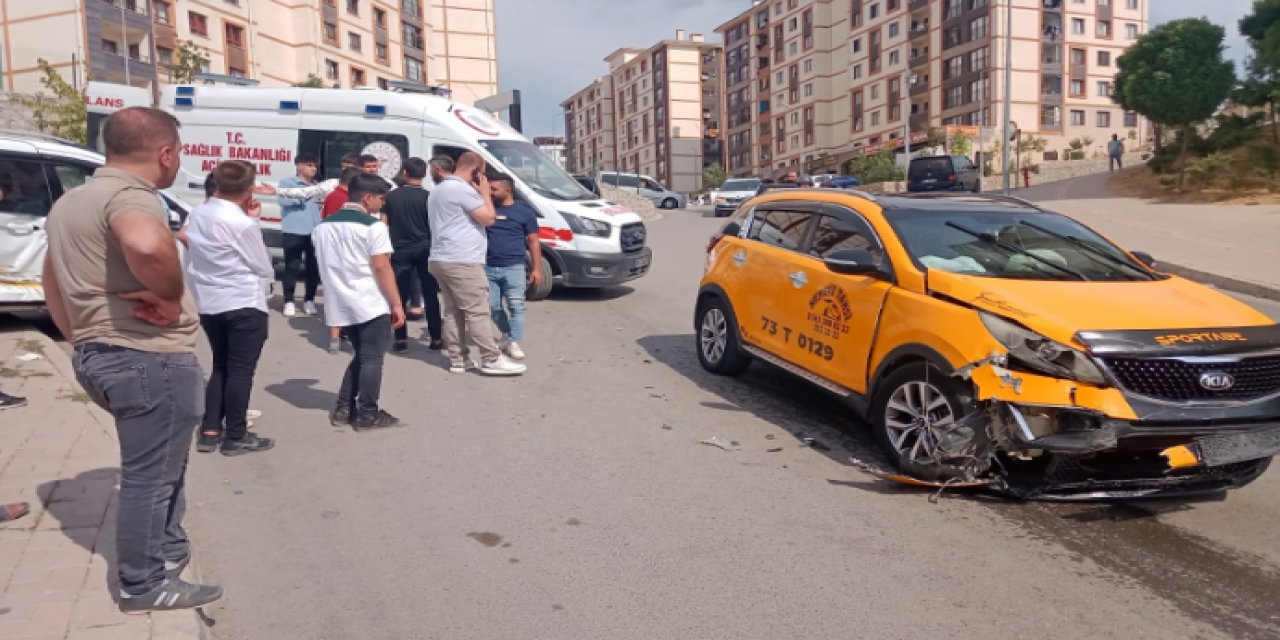 Şırnak'ta trafik kazası:4 yaralı